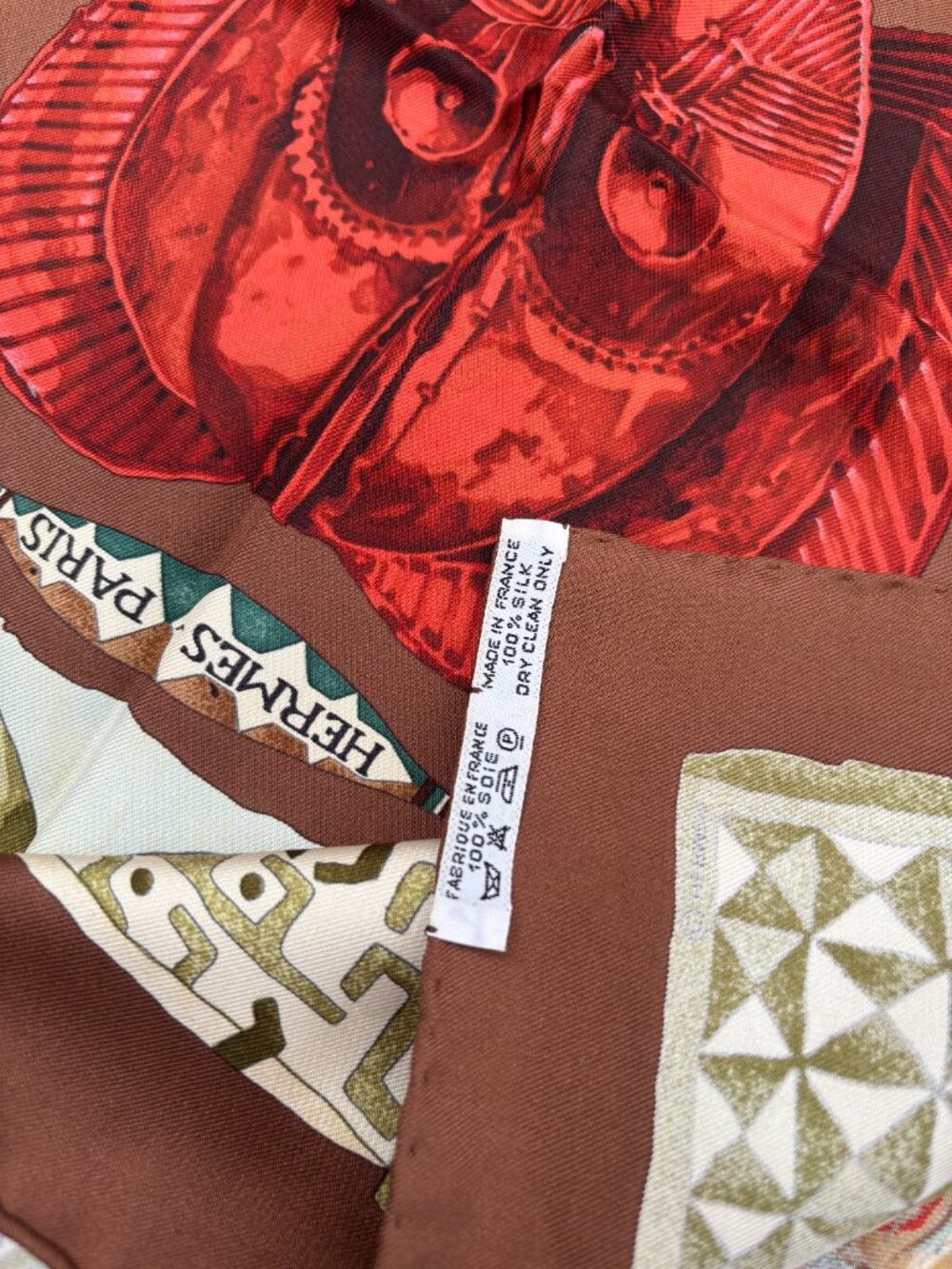 Hermes scarf Carre 90 Browns Silk100% - Picture 2 of 5